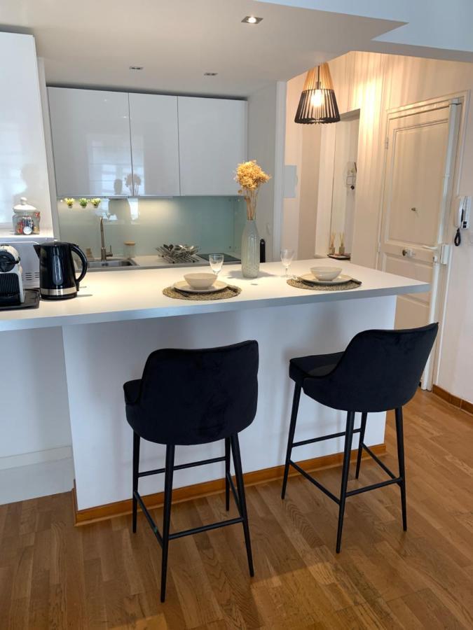 Escale Citadine Au Centre D'Avignon, Climatisation, Appartement De Charme, Spacieux Et Lumineux Eksteriør billede