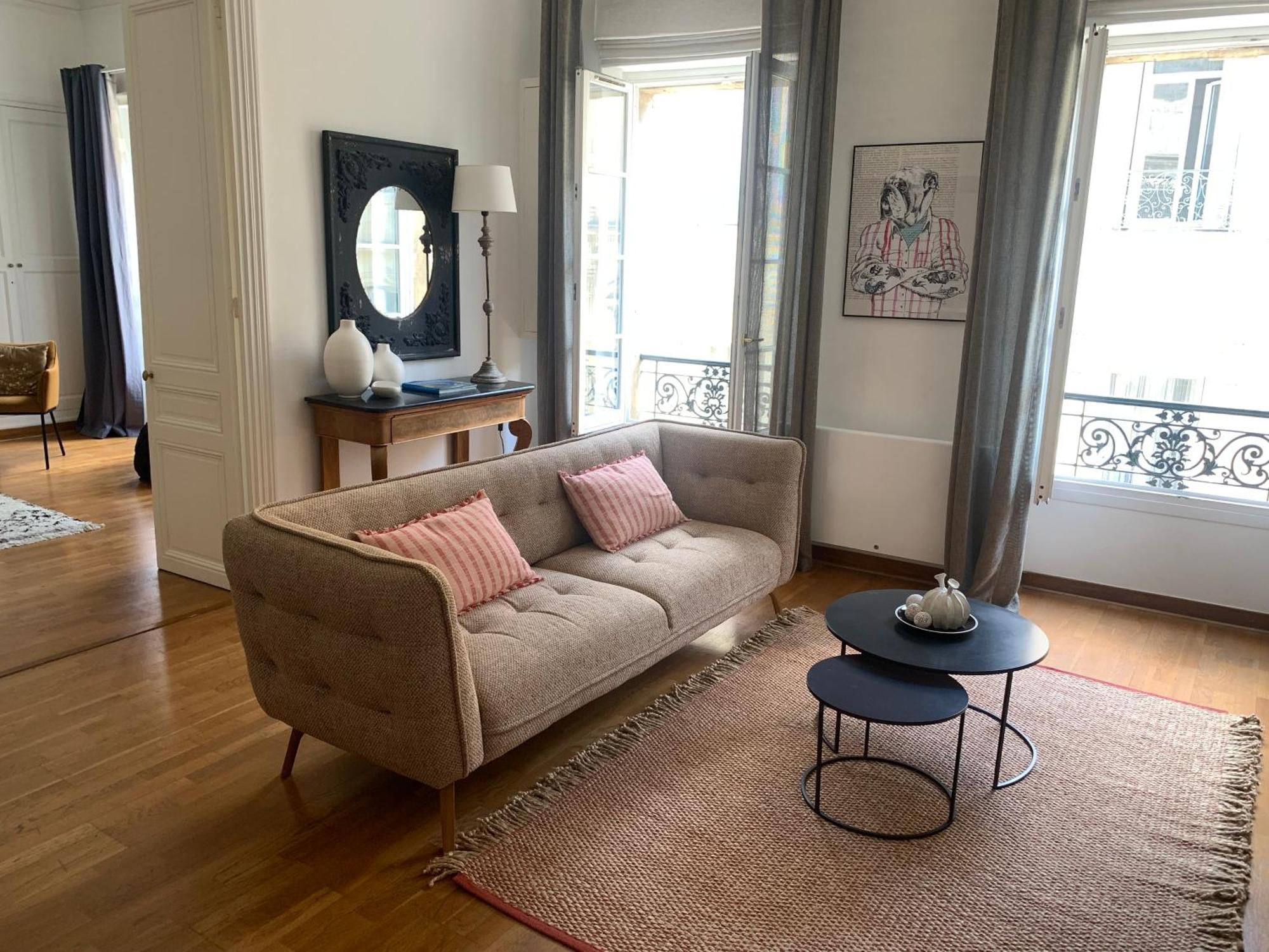 Escale Citadine Au Centre D'Avignon, Climatisation, Appartement De Charme, Spacieux Et Lumineux Eksteriør billede