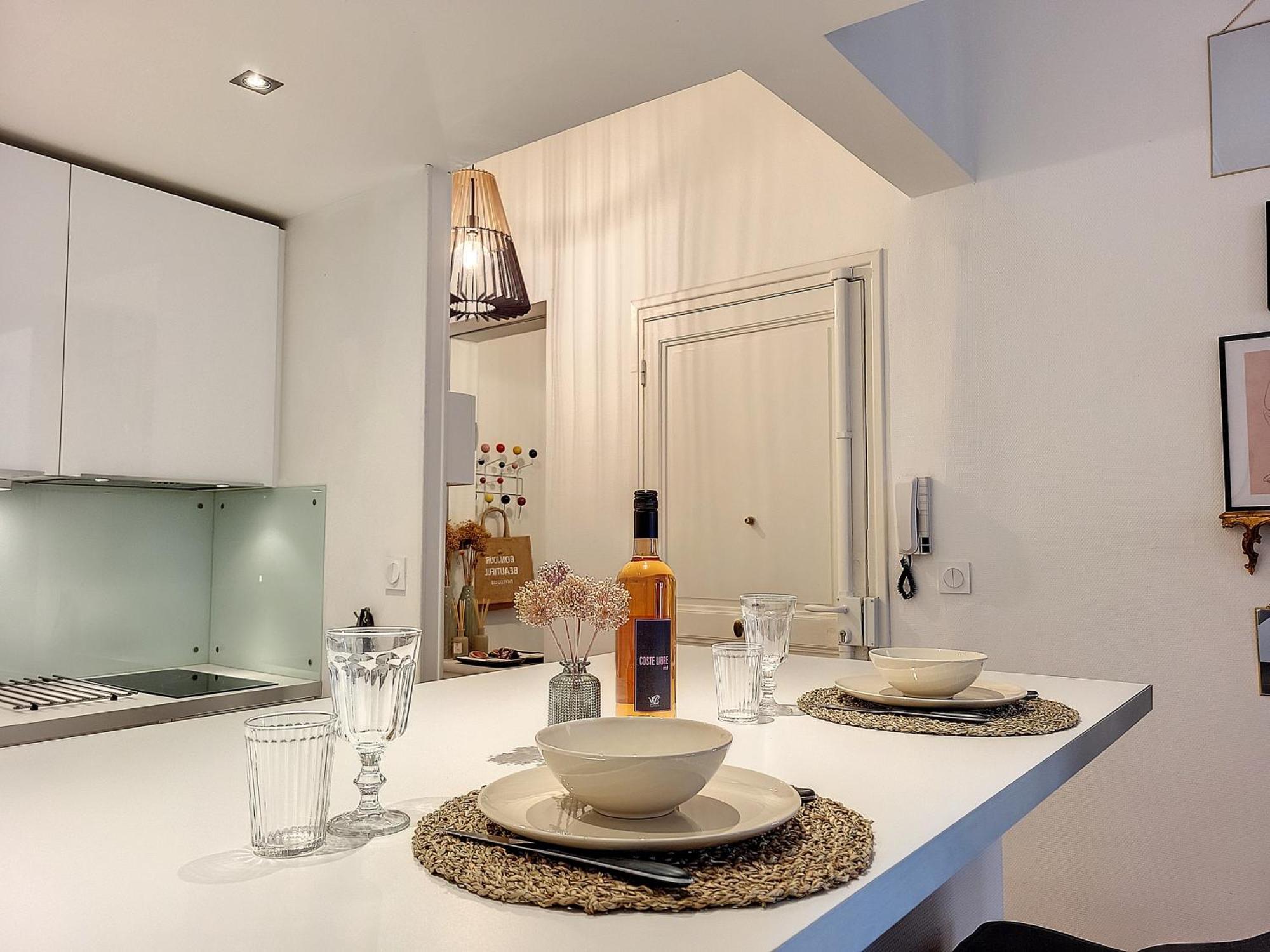 Escale Citadine Au Centre D'Avignon, Climatisation, Appartement De Charme, Spacieux Et Lumineux Eksteriør billede